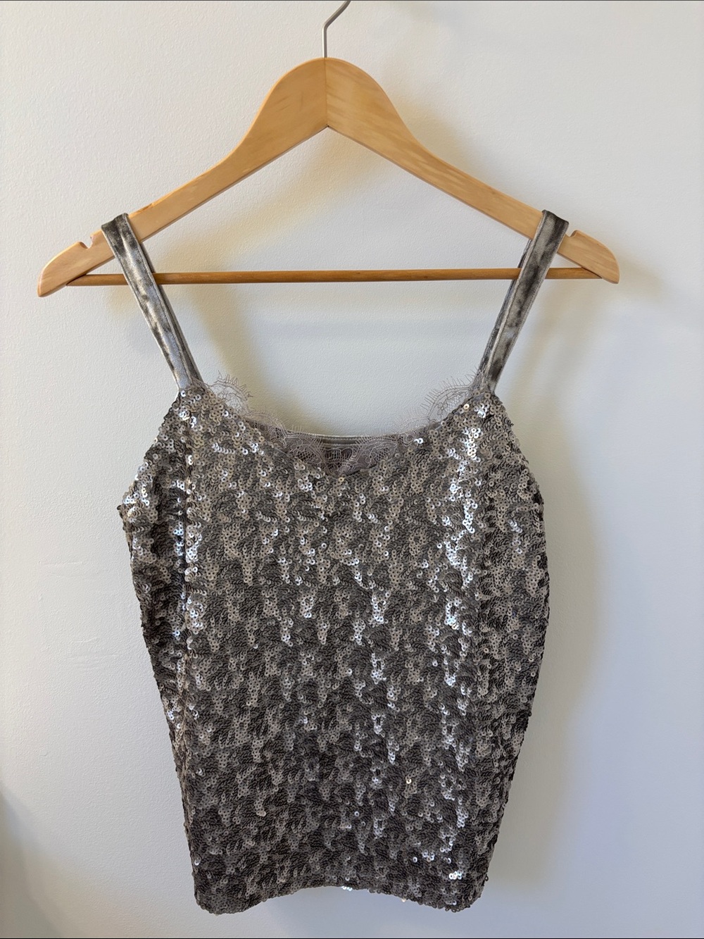 CUPIO Sequin and velvet top, Sz M.